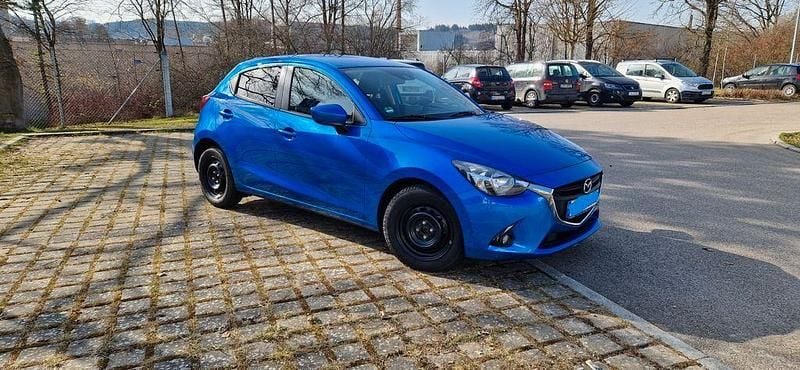 Gebraucht Mazda 2 Center-Line 90 PS (66 kW) 2016 Blau Limousine