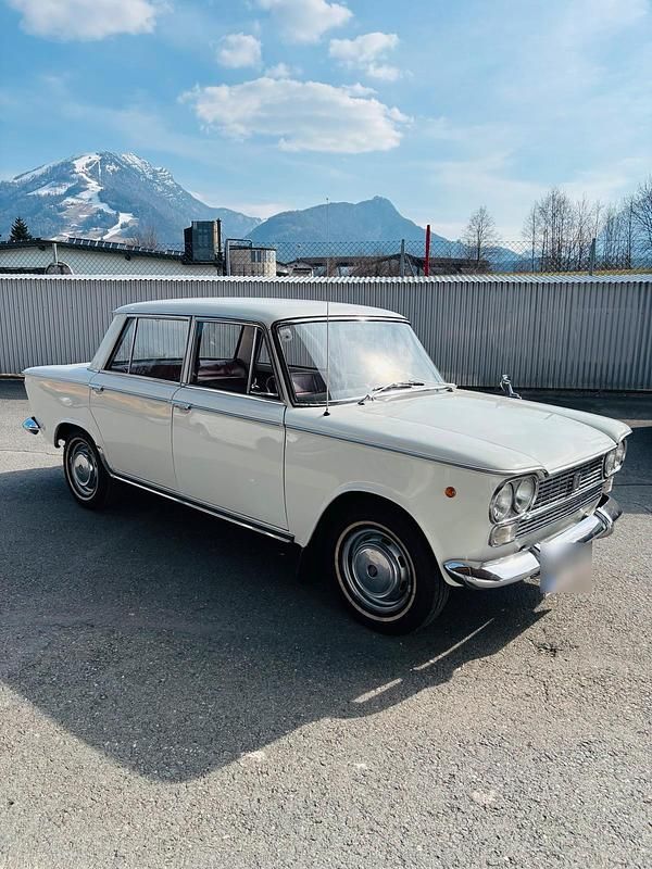 Gebraucht Fiat 1500 75 PS (55 kW) 1967 Weiß Limousine