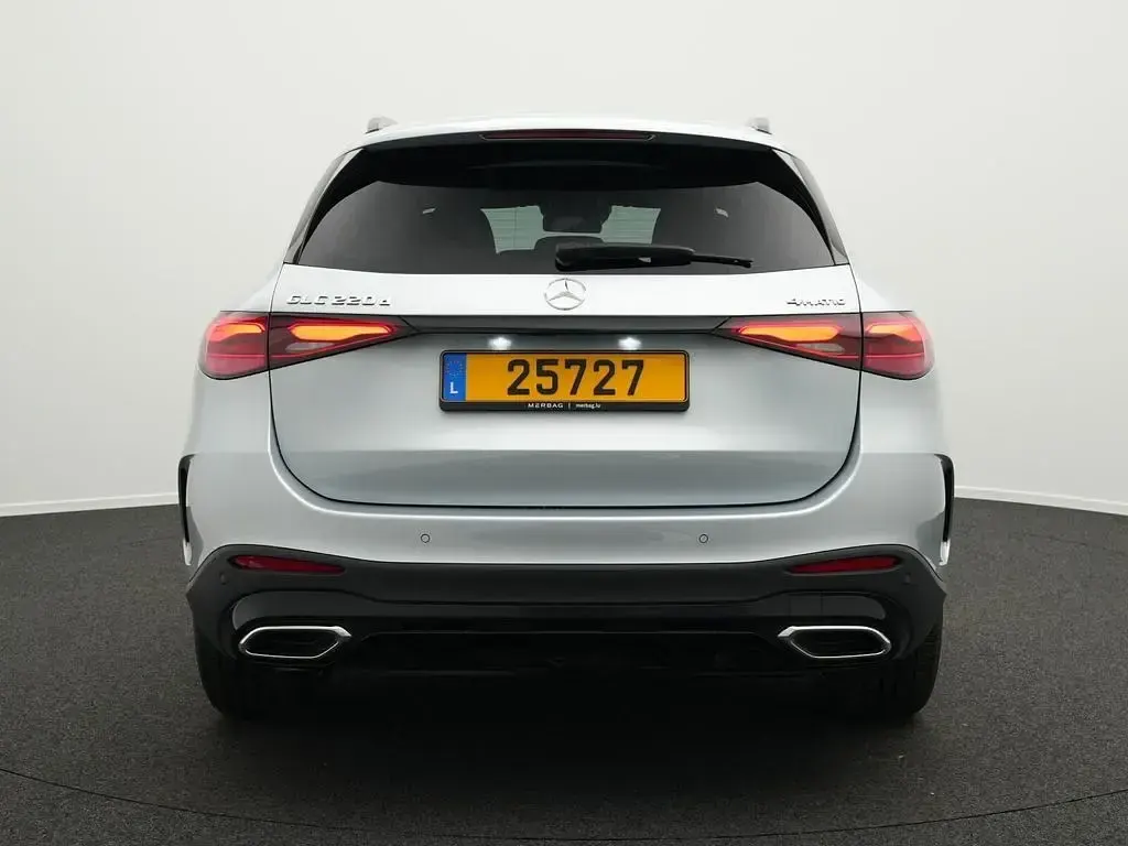 Gebraucht Mercedes GLC220 AMG line 197 PS (144 kW) 2026 Silber SUV