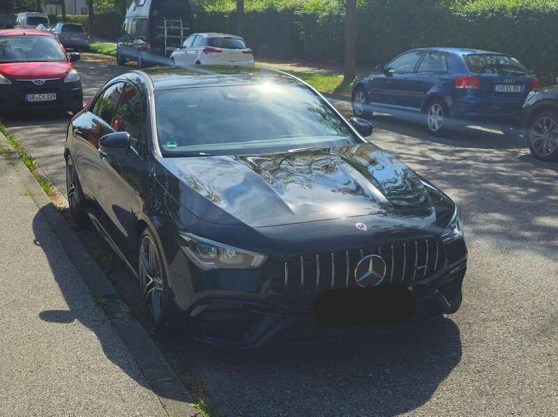Schwarz Gebraucht 2023 Mercedes CLA45 AMG AMG Coupé | 55.000 € (Fairer Preis) - Bild 1/4