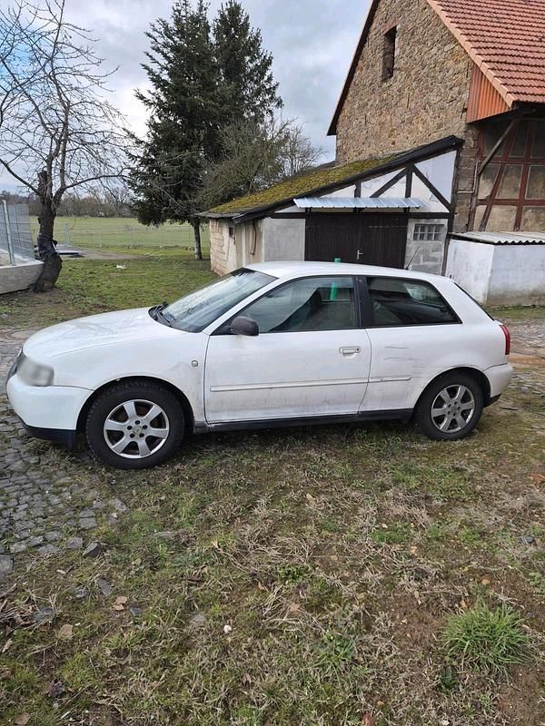 Gebraucht Audi A3 90 PS (66 kW) 1998 Weiß Kleinwagen