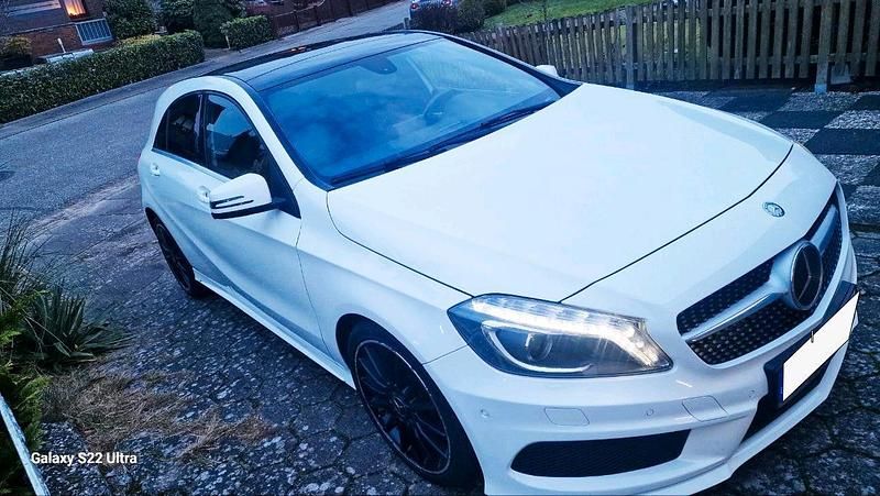 Gebraucht Mercedes A200 156 PS (114 kW) 2015 Weiß Limousine