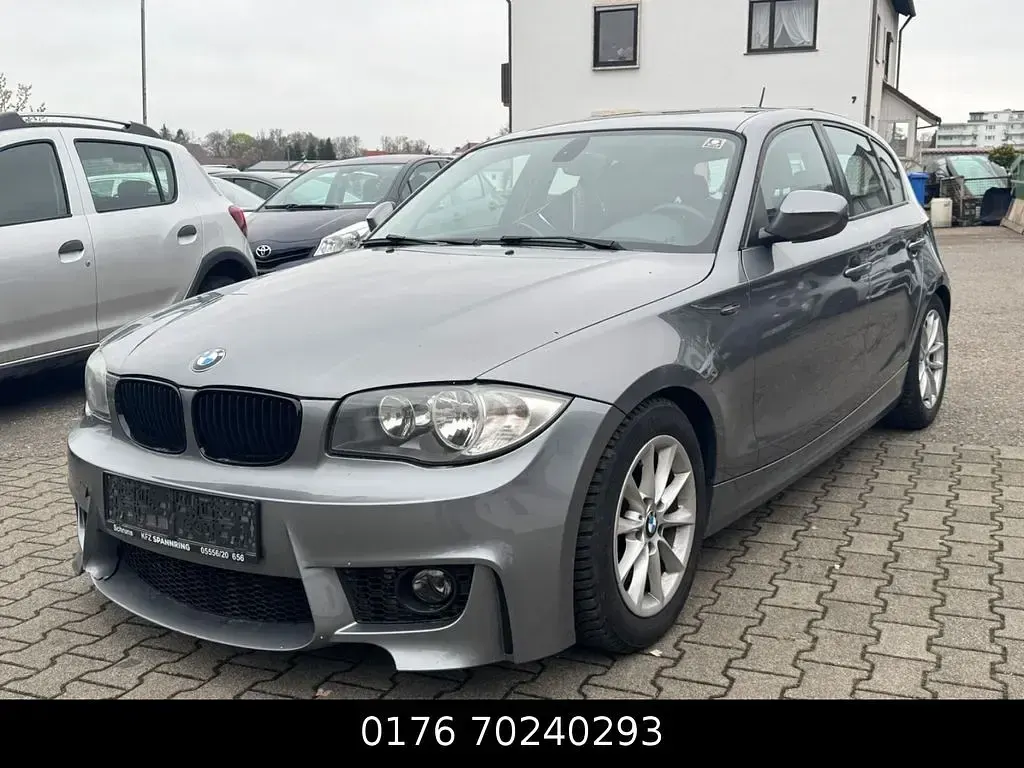 Gebraucht BMW 116 122 PS (89 kW) 2011 Grau Kleinwagen