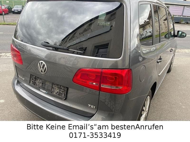 Gebraucht VW Touran Highline 140 PS (102 kW) 2012 Grau Van / Kleinbus