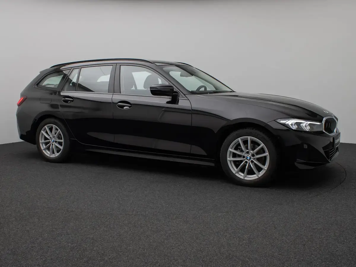 Brugt BMW 318 Shadowline 156 HK (114 kW) 2025 Sort Sedan