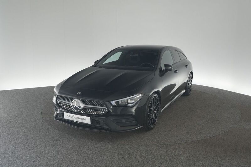 Schwarz Gebraucht 2020 Mercedes CLA250 Shooting Brake AMG line Kombi | 28.930 € (Fairer Preis) - Bild 1/4
