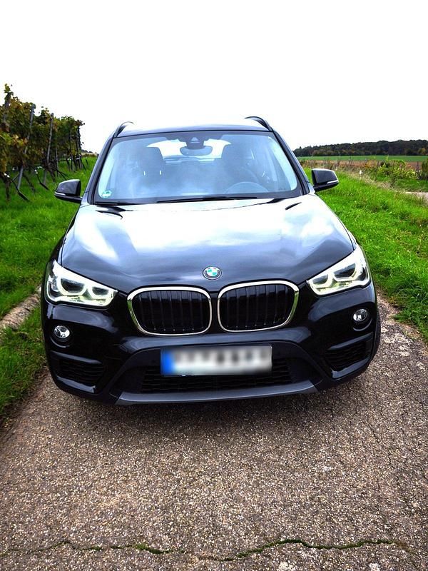 Gebraucht BMW X1 190 PS (139 kW) 2019 Schwarz SUV