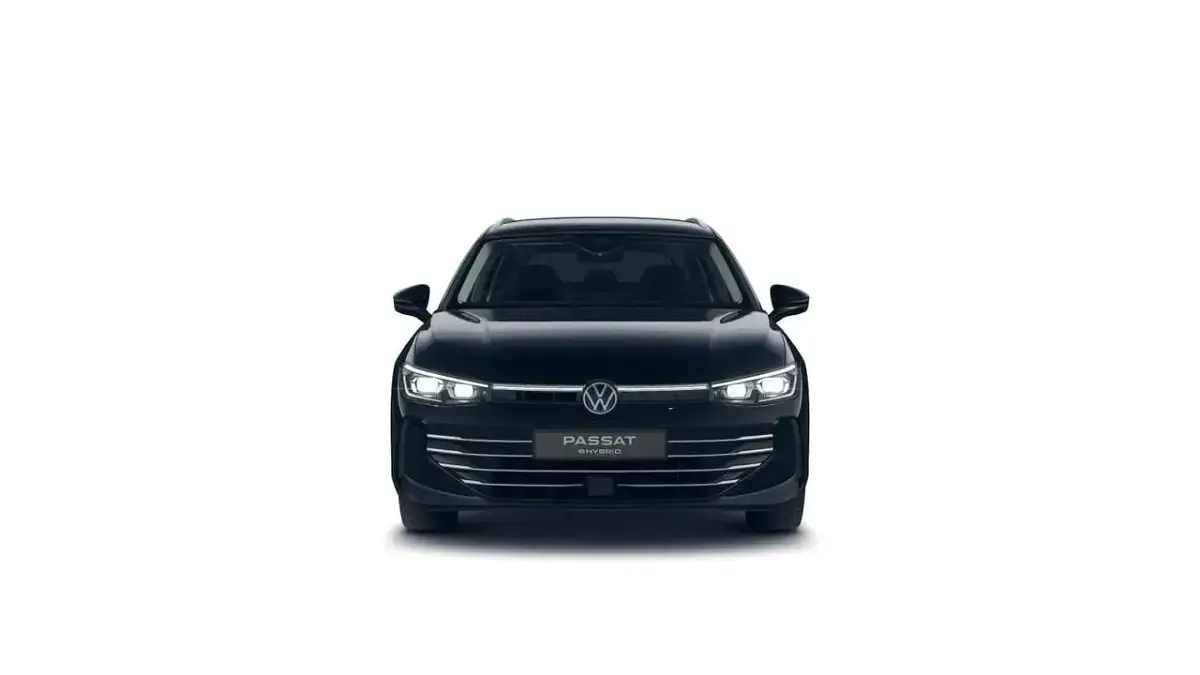 Gebraucht VW Passat Elegance 150 PS (110 kW) 2025 Schwarz Kombi