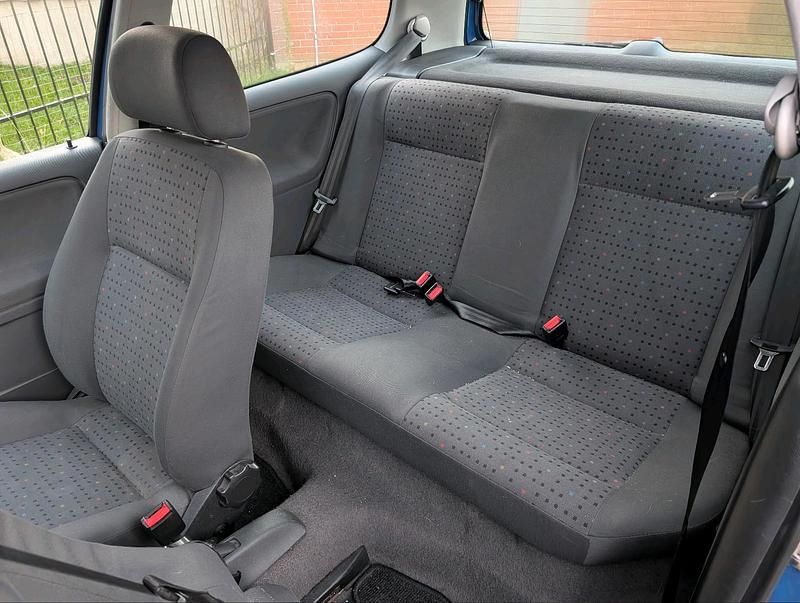 Gebraucht VW Polo 50 PS (36 kW) 2001 Blau Kleinwagen