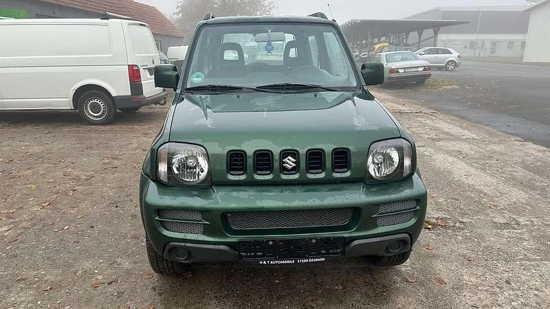 Grün Gebraucht 2010 Suzuki Jimny Ranger SUV | 6.500 € (Guter Preis) - Bild 1/4