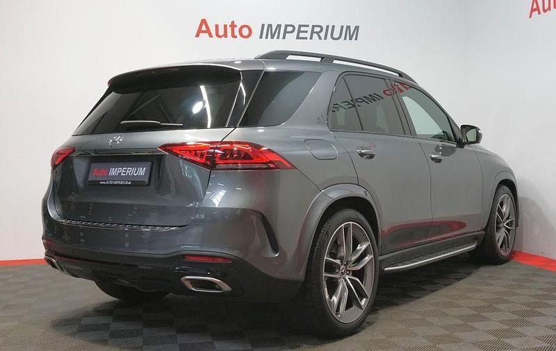 Gebraucht Mercedes GLE580 AMG line 489 PS (359 kW) 2023 Grau SUV