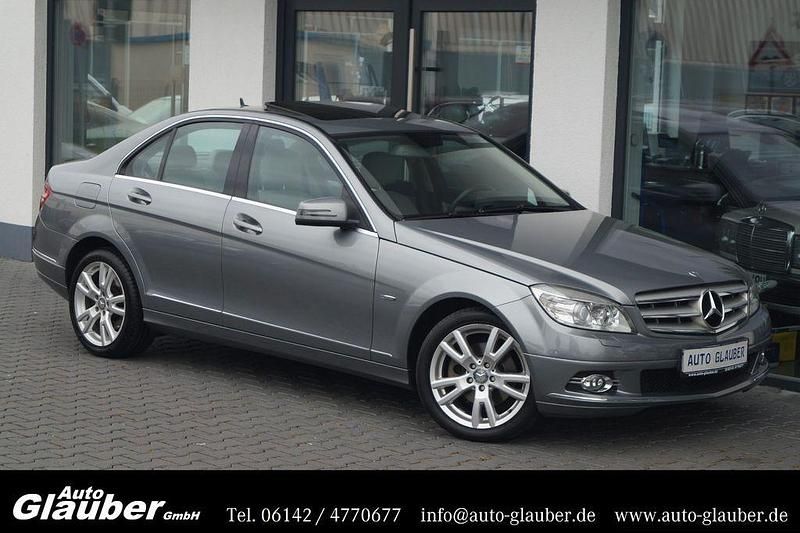 Silber Gebraucht 2008 Mercedes C250 Edition Limousine | 11.950 € (Teuer) - Bild 1/4