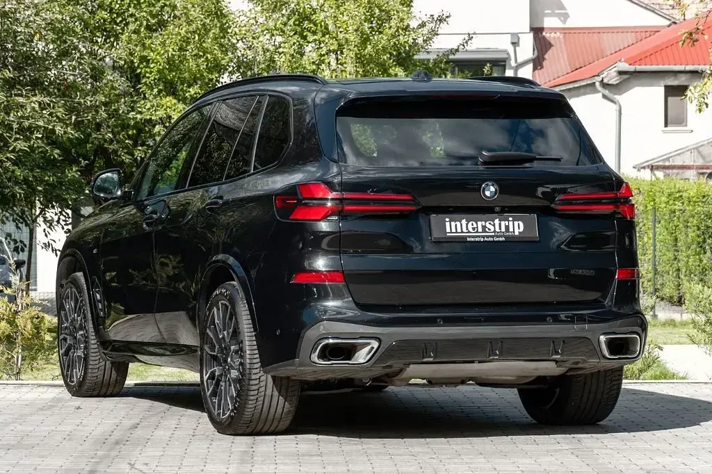 Gebraucht BMW X5 M Sport 298 PS (219 kW) 2025 Schwarz SUV