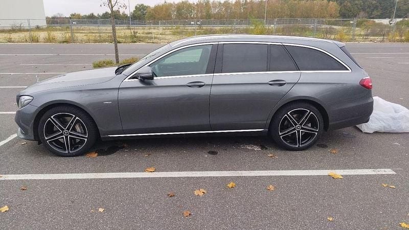 Gebraucht Mercedes E400 Edition 340 PS (250 kW) 2019 Grau Kombi