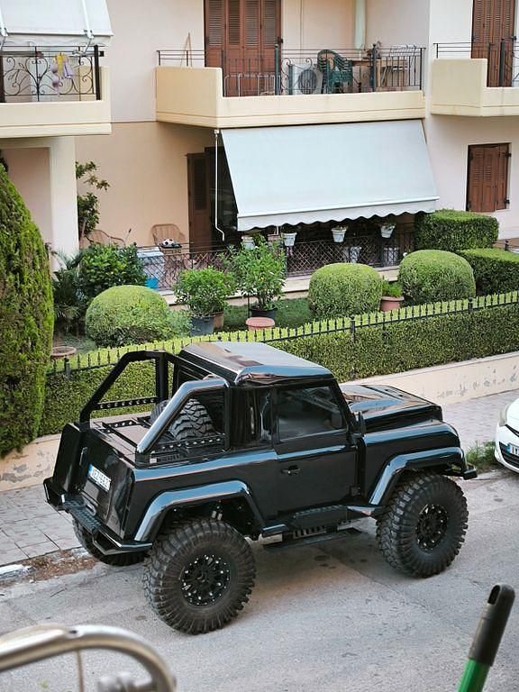 Schwarz Gebraucht 1989 Land Rover Defender SUV | 150.000 € - Bild 1/4