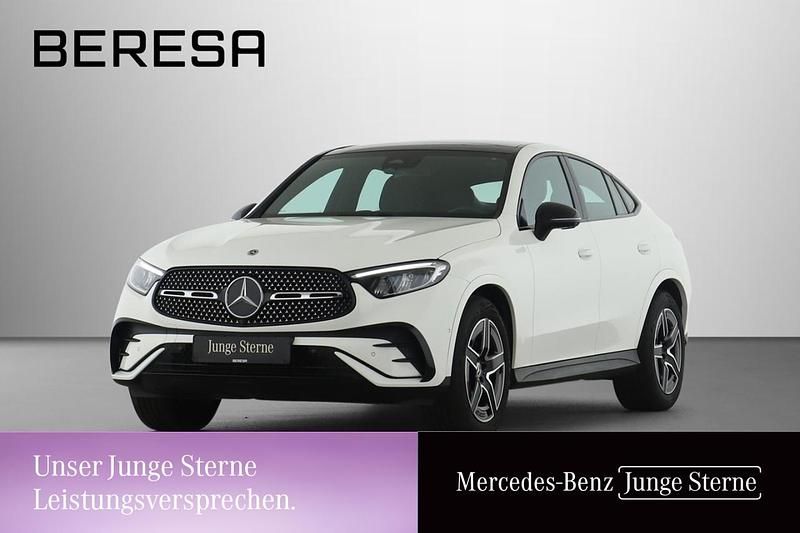 Weiß Gebraucht 2024 Mercedes GLC300 AMG Coupé | 62.775 € (Fairer Preis) - Bild 1/3