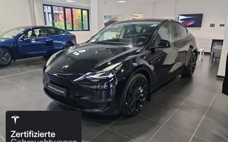 Schwarz Gebraucht 2022 Tesla Model Y Performance SUV | 42.200 € (Fairer Preis) - Bild 1/4
