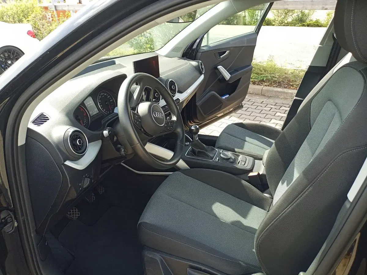 Gebraucht Audi Q2 Design 116 PS (85 kW) 2020 Schwarz SUV