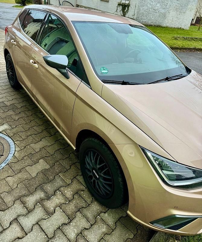 Gebraucht Seat Ibiza XCELLENCE 90 PS (66 kW) 2018 Gold Limousine