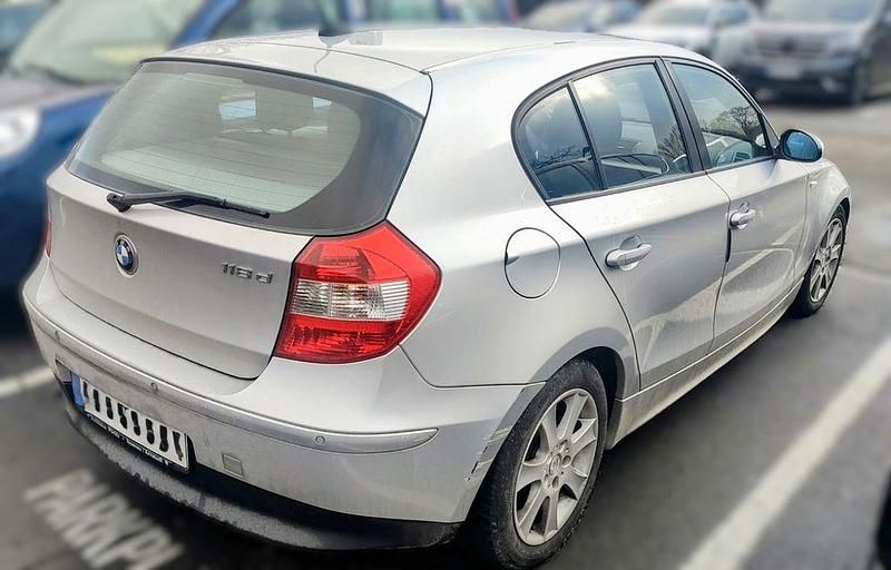 Gebraucht BMW 118 Advantage 143 PS (105 kW) 2006 Silber Kleinwagen