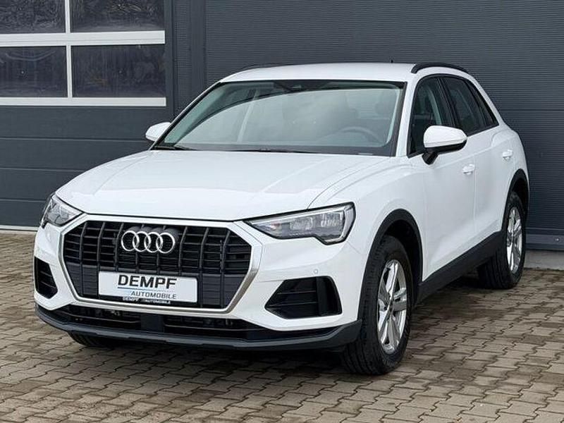 Gebraucht Audi Q3 Comfort 150 PS (110 kW) 2023 Weiß SUV