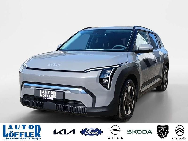 Schiefergrau Gebraucht 2025 Kia EV3 4 SUV | 36.808 € (Guter Preis) - Bild 1/4
