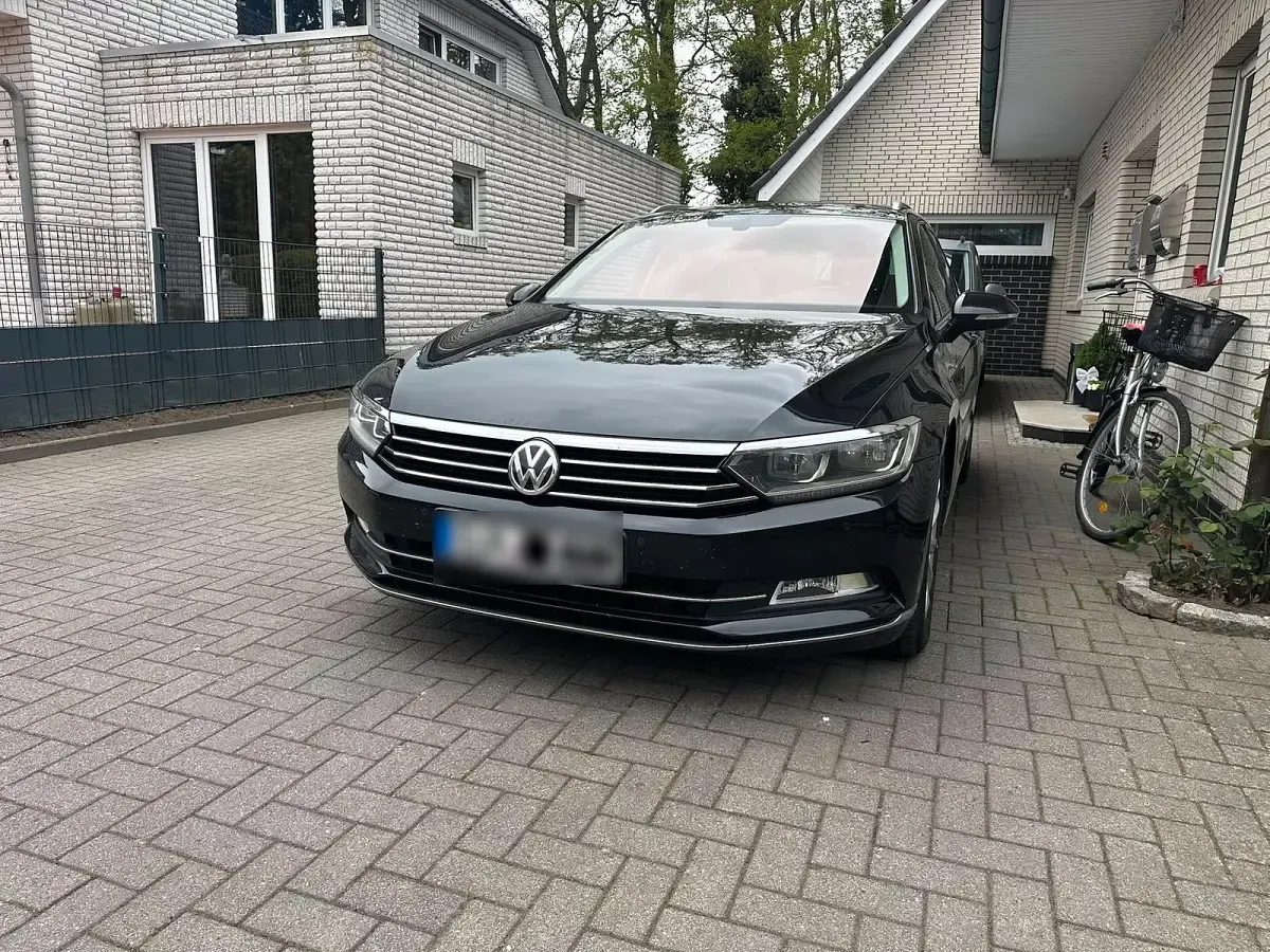 Gebraucht VW Passat 150 PS (110 kW) 2016 Schwarz Kombi