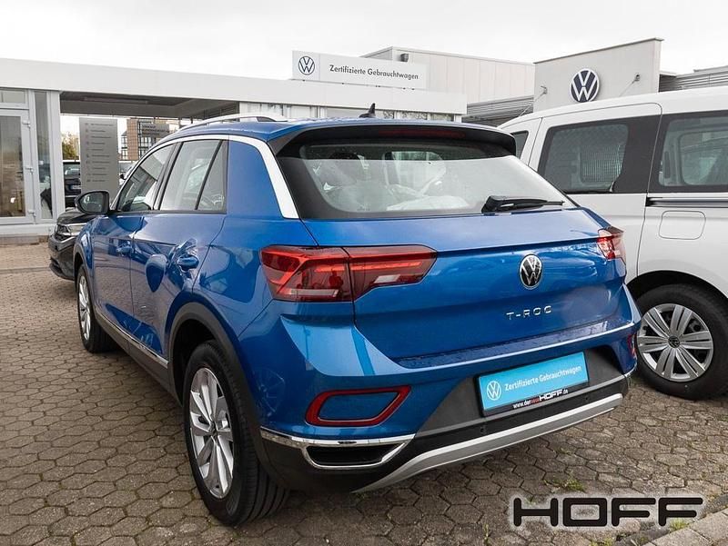 Gebraucht VW T-Roc Style 150 PS (110 kW) 2023 Blau SUV
