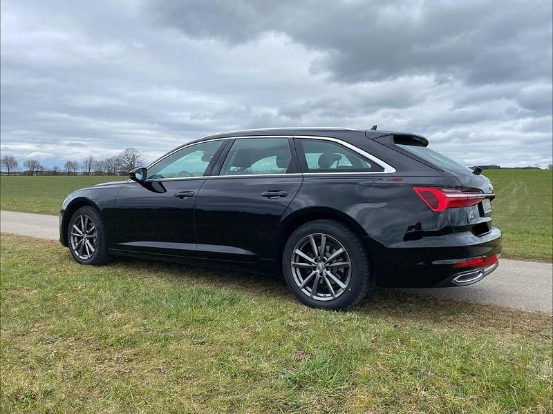 Gebraucht Audi A6 Sport 204 PS (150 kW) 2020 Schwarz Kombi