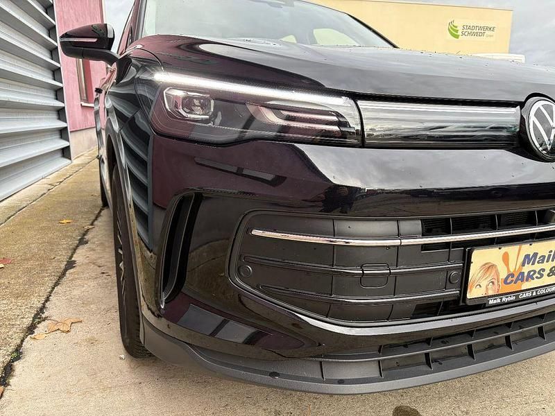Gebraucht VW Tiguan Goal 150 PS (110 kW) 2024 Schwarz SUV
