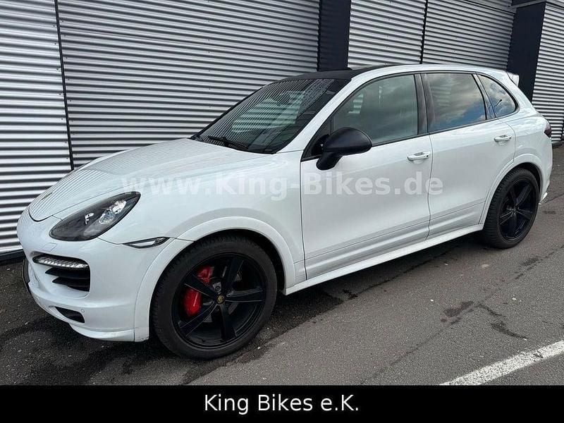 Weiß Gebraucht 2014 Porsche Cayenne SUV | 18.991 € (Superpreis) - Bild 1/4