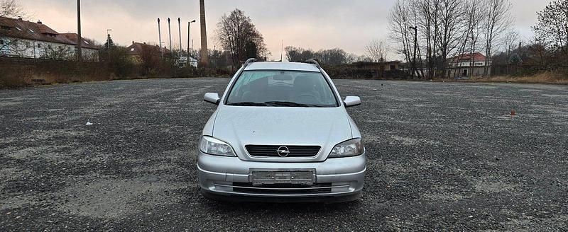 Gebraucht Opel Astra 80 PS (58 kW) 2004 Silber Kombi
