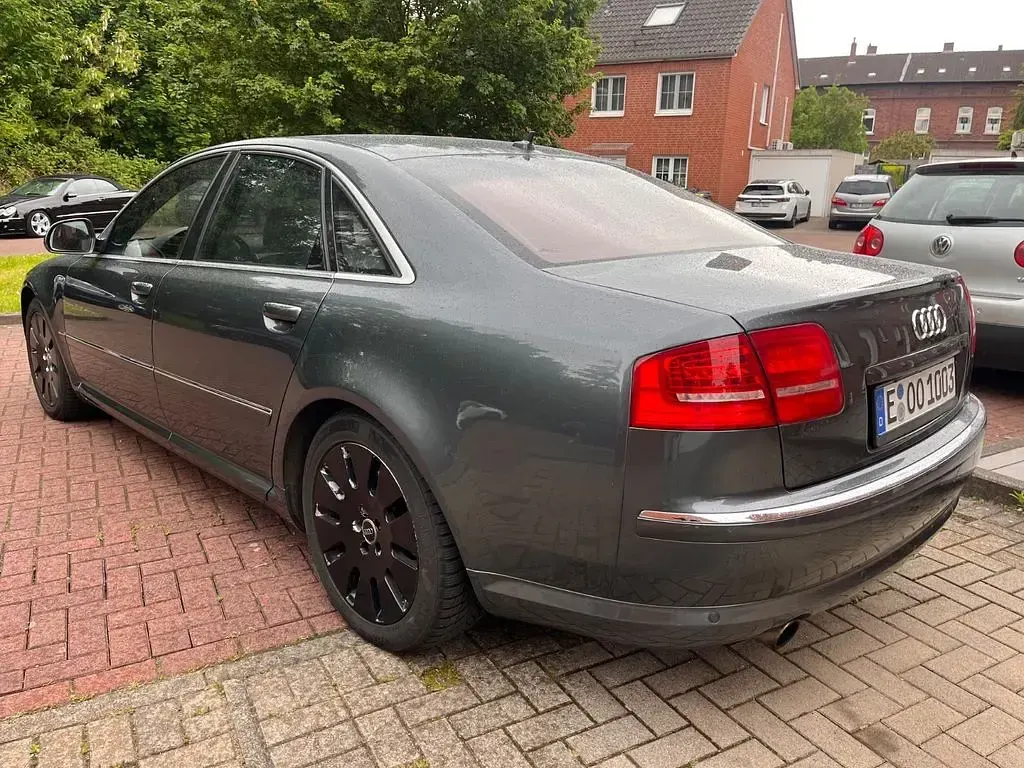 Gebraucht Audi A8 Sport 260 PS (191 kW) 2008 Grau Limousine