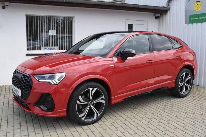 Rot Gebraucht 2024 Audi Q3 Sportback S-Line SUV | 34.990 € (Superpreis) - Bild 1/4