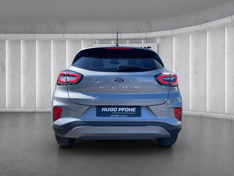 Gebraucht Ford Puma Titanium 125 PS (91 kW) 2024 Solar silver metallic SUV