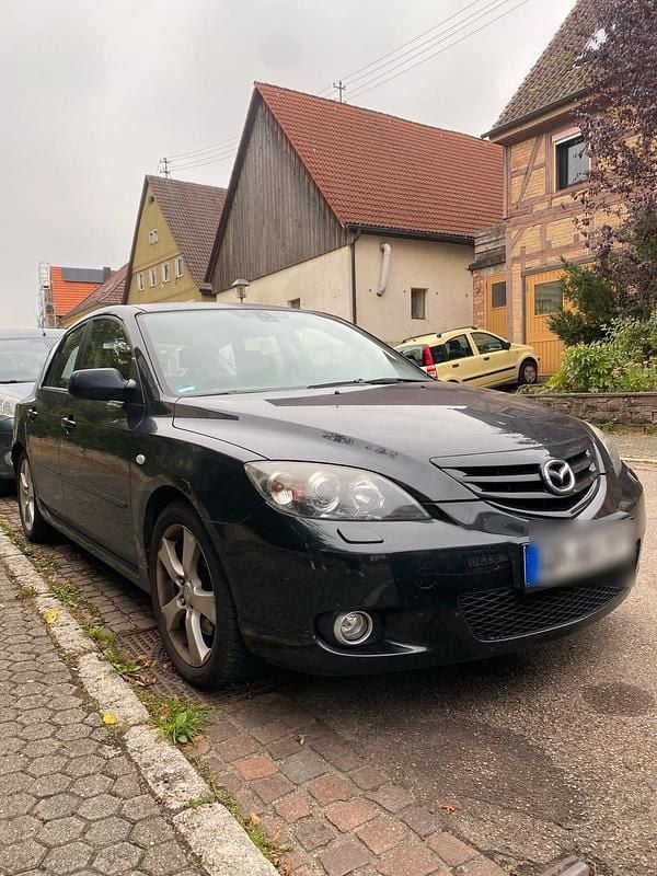 Schwarz Gebraucht 2005 Mazda 3 Limousine | 2.000 € (Fairer Preis) - Bild 1/4
