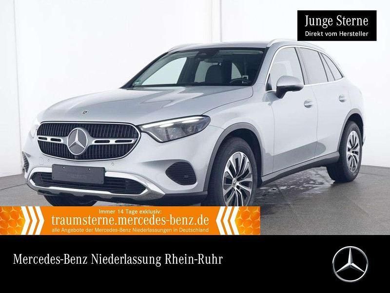 Silber Gebraucht 2024 Mercedes GLC200 SUV | 49.990 € (Fairer Preis) - Bild 1/3
