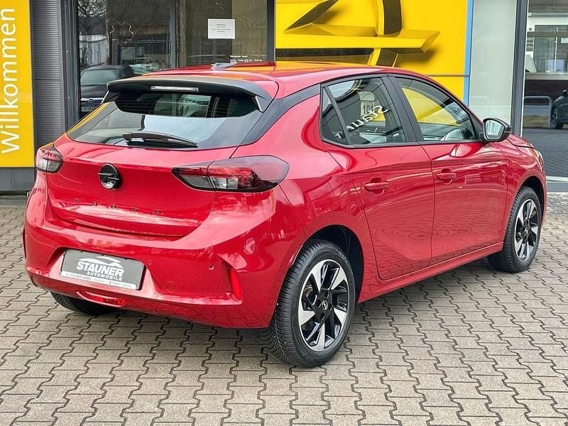 Neu Opel Corsa-e 100 kW (136 PS) 2026 Rot Kleinwagen