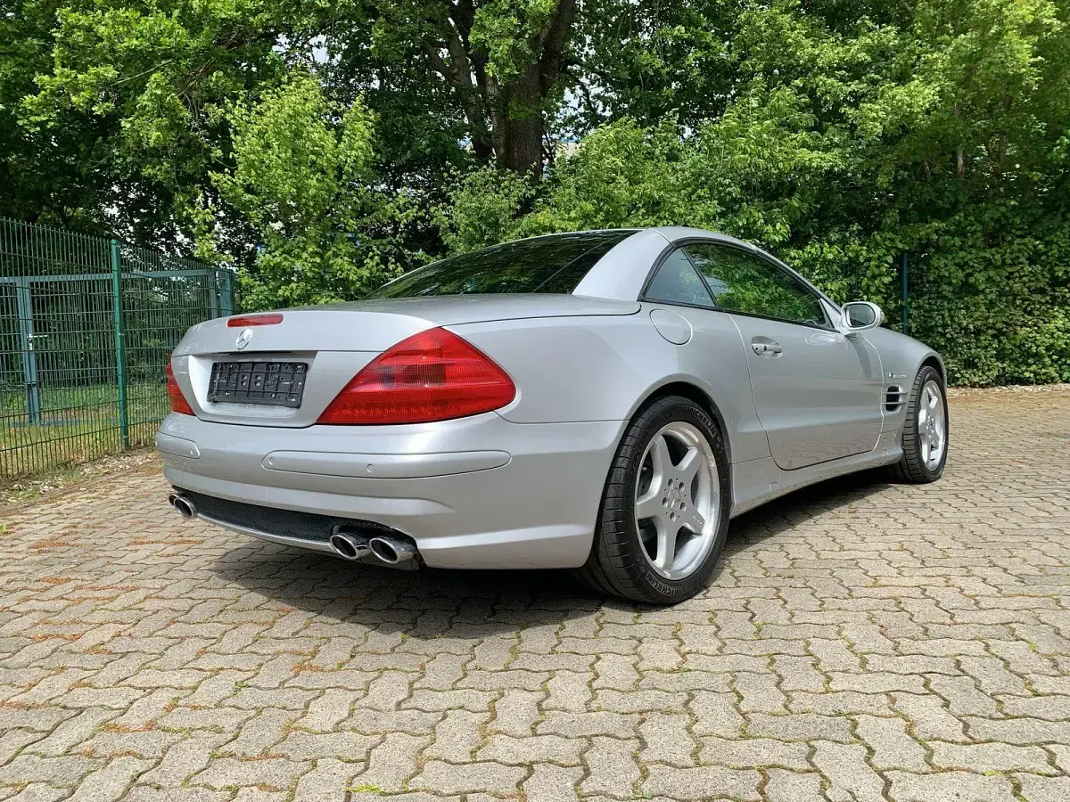 Gebraucht Mercedes SL500 306 PS (225 kW) 2002 Silber Cabrio