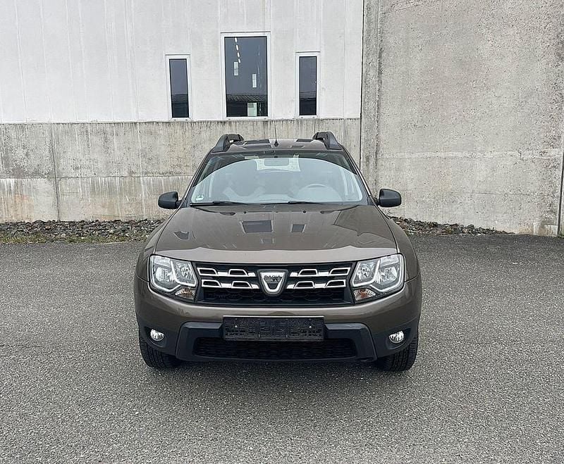 Usado Dacia Duster Lauréate 125 HP (91 kW) 2018 Castanho SUV