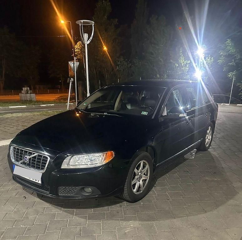 Schwarz Gebraucht 2007 Volvo V70 Comfort Kombi | 3.400 € (Guter Preis) - Bild 1/4