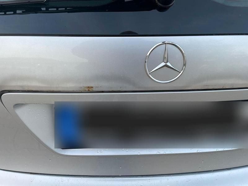 Gebraucht Mercedes C180 Classic 143 PS (105 kW) 2003 Silber Kombi