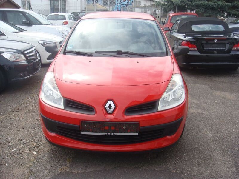 Rot Gebraucht 2009 Renault Clio III Extreme Limousine | 650 € (Guter Preis) - Bild 1/4