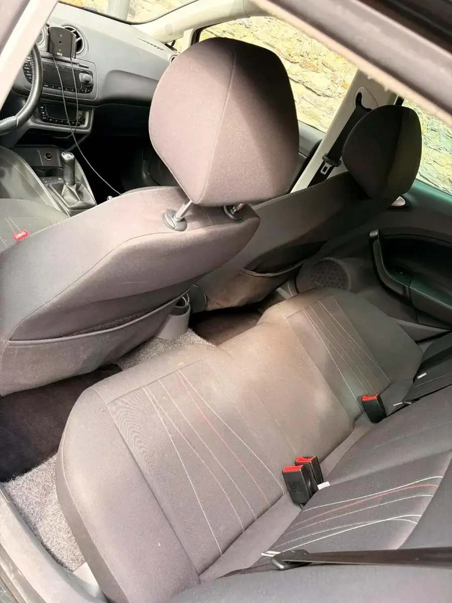 Gebraucht Seat Ibiza 75 PS (55 kW) 2011 Grau Kleinwagen