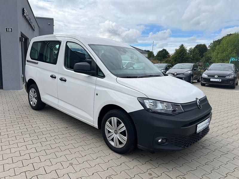 Gebraucht VW Caddy 122 PS (89 kW) 2021 Weiß Van / Kleinbus