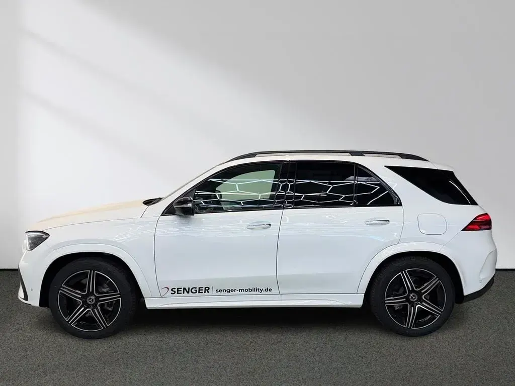 Gebraucht Mercedes GLE400 AMG 252 PS (185 kW) 2026 Unilack polarweiß SUV