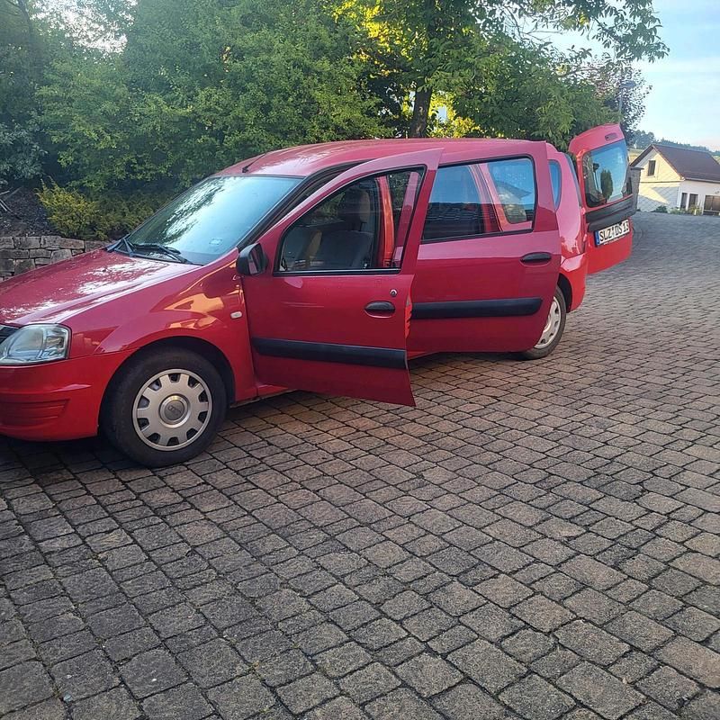Rot Gebraucht 2009 Dacia Logan Limousine | 1.400 € (Guter Preis) - Bild 1/4