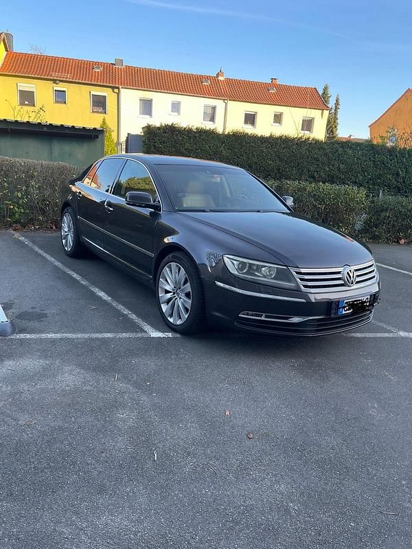 Gebraucht 2012 VW Phaeton Limousine | 13.500 € (Etwas zu teuer) - Bild 1/4