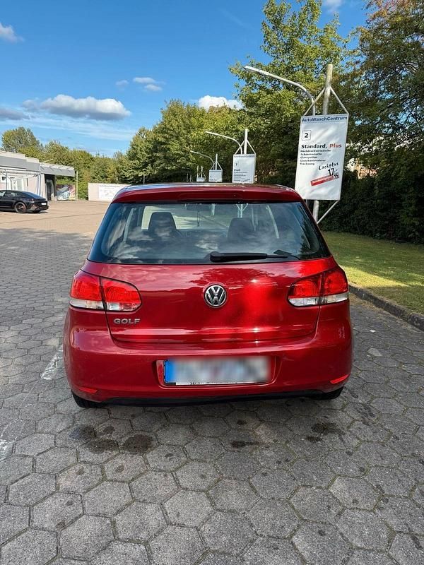 Rot Gebraucht 2010 VW Golf VI Kleinwagen | 3.333 € (Superpreis) - Bild 1/4