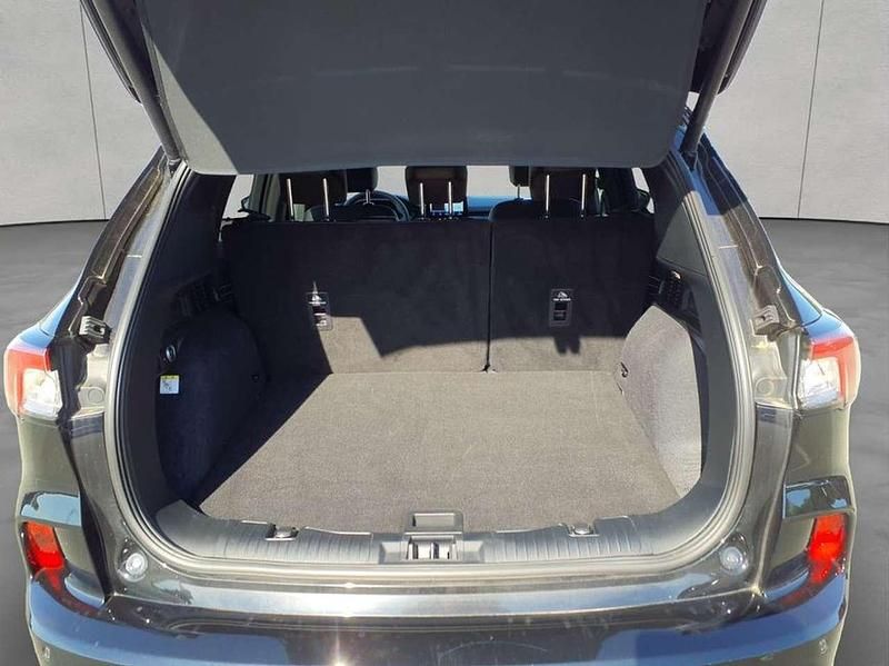 Gebraucht Ford Kuga ST-Line X 151 PS (111 kW) 2023 Schwarz SUV